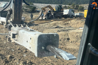 Süloğlu Kepçe Kiralama JCB Ekskavatör Kiralık 724-1366×768 Süloğlu Kepçe Kiralama JCB Ekskavatör Kiralık 724